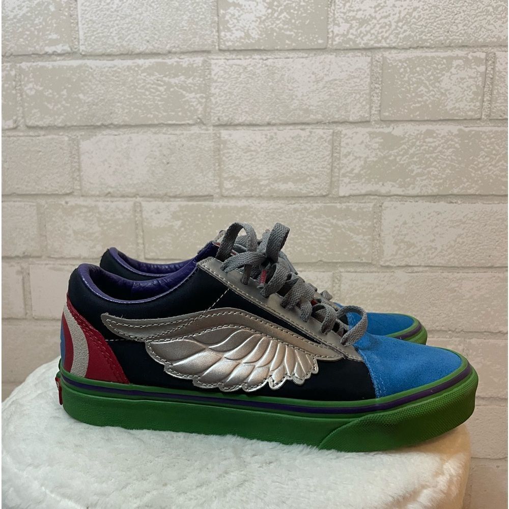 Vans X Marvel Collab Old Skool Avengers Shoes Sneakers Size Women's 6.5/Mens 5 - Picture 7 of 9